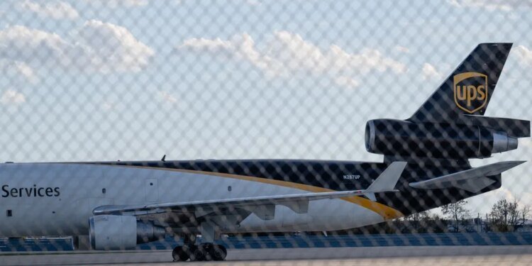 UPS says it will shed 30,000 jobs in major cost-cutting drive 1 UPS says it will shed 30,000 jobs in major cost-cutting drive