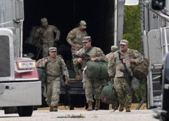 US National Guard troops arrive in Illinois as Trump escalates crackdown