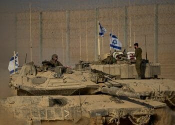 US envoys visit Israel to bolster truce, and Gaza militants hand over a hostage’s remains