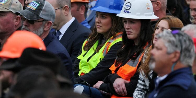 US job growth slows in May; unemployment rate steady