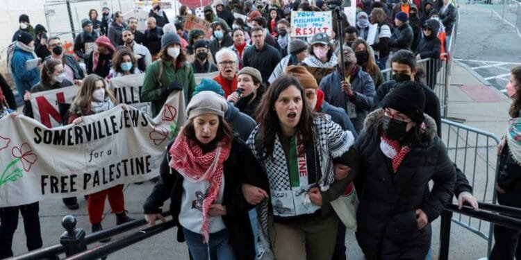 US judge halts deportation of pro-Palestinian Turkish student at Tufts 1 US judge halts deportation of pro-Palestinian Turkish student at Tufts