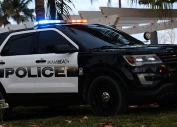 US man who shot Israeli visitors thought they were Palestinians, police say