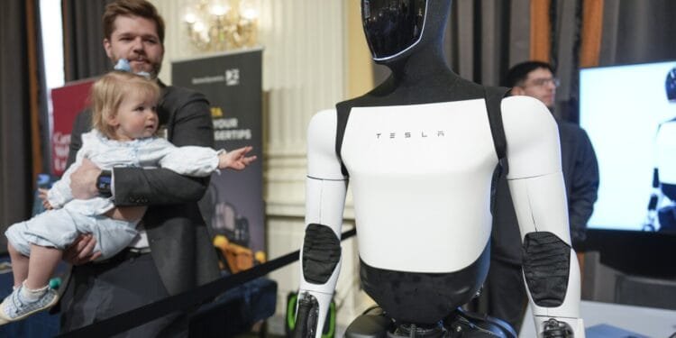 US robotics companies push for national strategy, including a central office, to compete with China