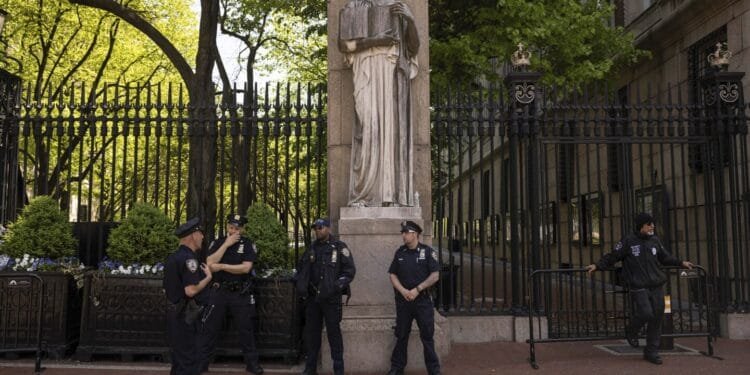 Under pressure from Trump, Columbia plans its next move with other colleges watching closely 1 Under pressure from Trump, Columbia plans its next move with other colleges watching closely