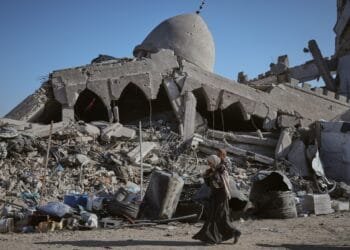 Unexploded Israeli bombs threaten lives as Gaza clears debris, finds bodies