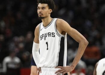 Victor Wembanyama expected to miss remainder of season after blood clot diagnosis, Spurs announce