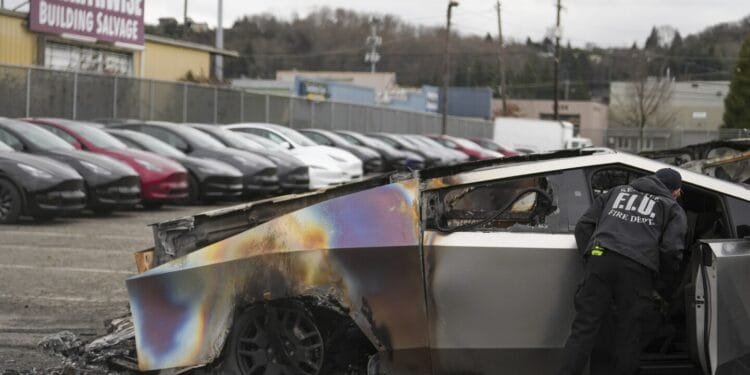 Violent attacks on Tesla dealerships spike as Musk takes prominent role in Trump White House 1 Violent attacks on Tesla dealerships spike as Musk takes prominent role in Trump White House