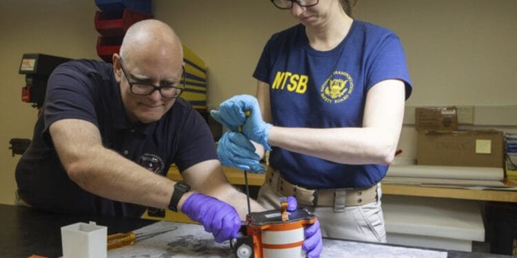 What to know about the NTSB and the investigation into the DC plane crash