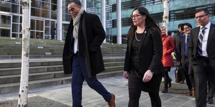 What to know about the court cases over President Trump’s birthright citizenship order 1 What to know about the court cases over President Trump’s birthright citizenship order