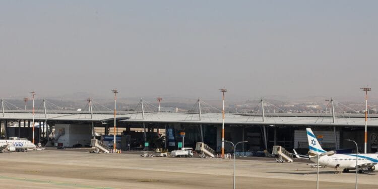 Which airlines paused or cancelled flights after Israel’s attack on Iran? 1 Which airlines paused or cancelled flights after Israel’s attack on Iran?