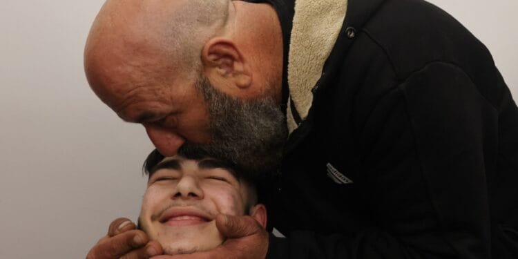 Who are the Palestinian prisoners released by Israel?