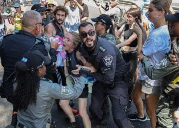 Who are the female Israeli soldiers being released by Hamas?