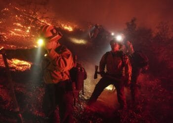 Winds picking up in Southern California and at least 2 new fires break out