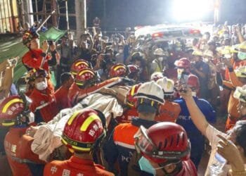 Woman pulled alive from quake rubble after 60 hours in Myanmar