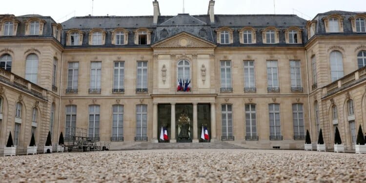 Worker at France’s Elysee Palace to face trial over alleged theft 1 Worker at France’s Elysee Palace to face trial over alleged theft