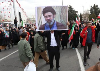 Mojtaba Khamenei Emerges as Frontrunner to Succeed Iran’s Supreme Leader