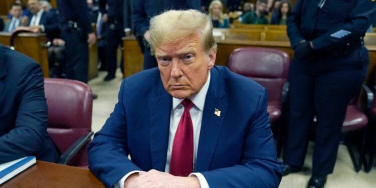 ‘Lunatic’: Trump’s long history of abusing judges who oppose him 1 ‘Lunatic’: Trump’s long history of abusing judges who oppose him