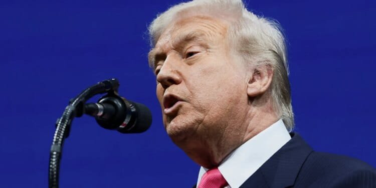 ‘Punishable by DEATH’: Trump threatens Democrats with sedition charges